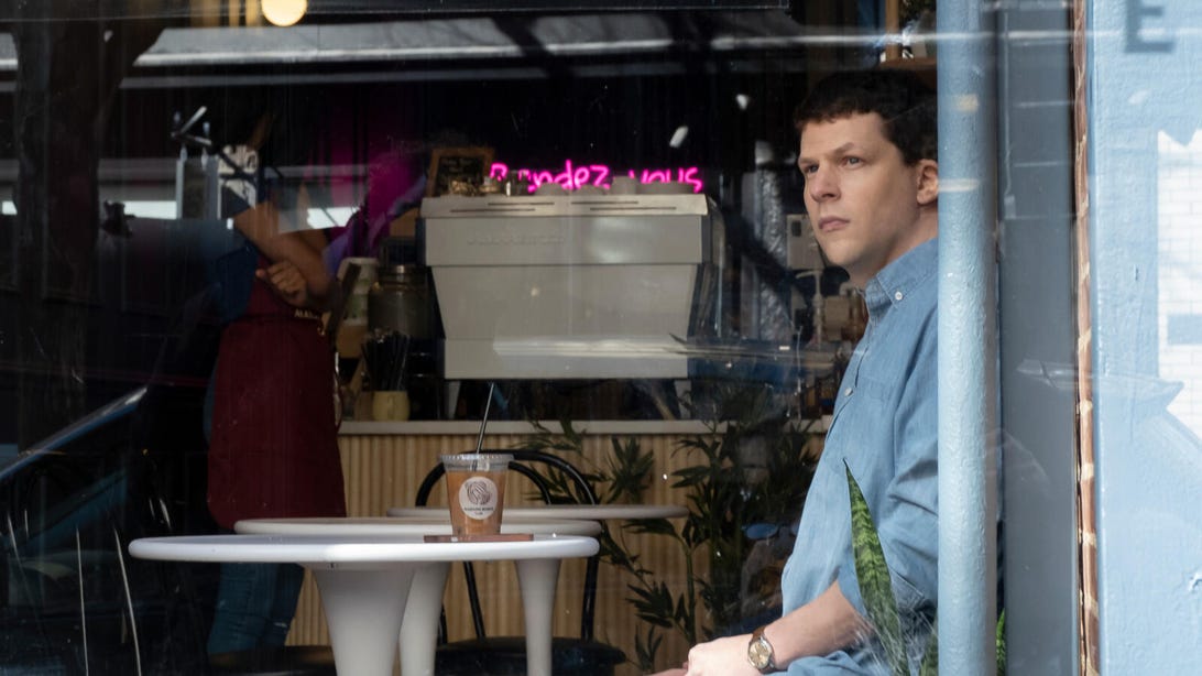 Jesse Eisenberg, Fleishman Is in Trouble